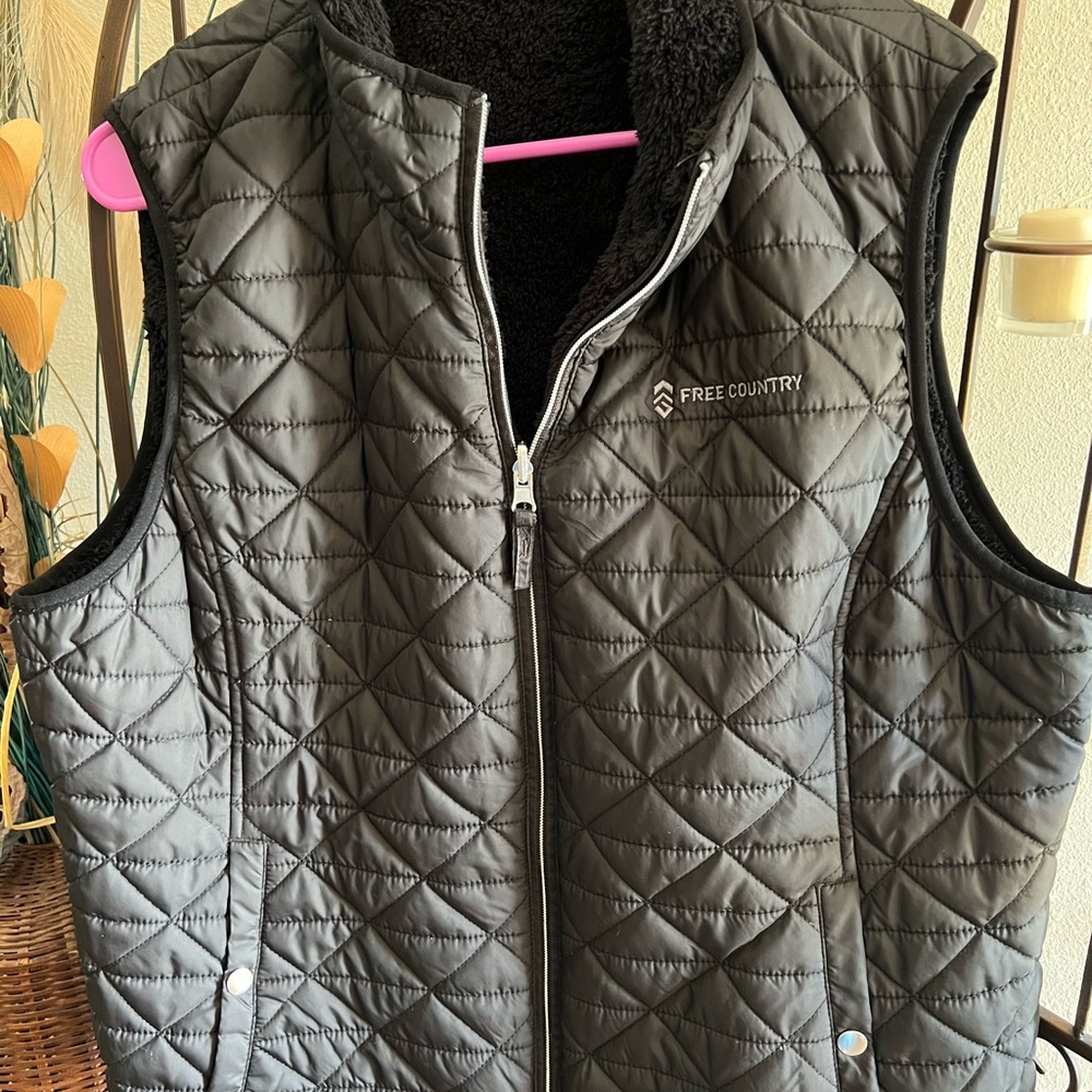 Free Country Black Quilted Outerwear